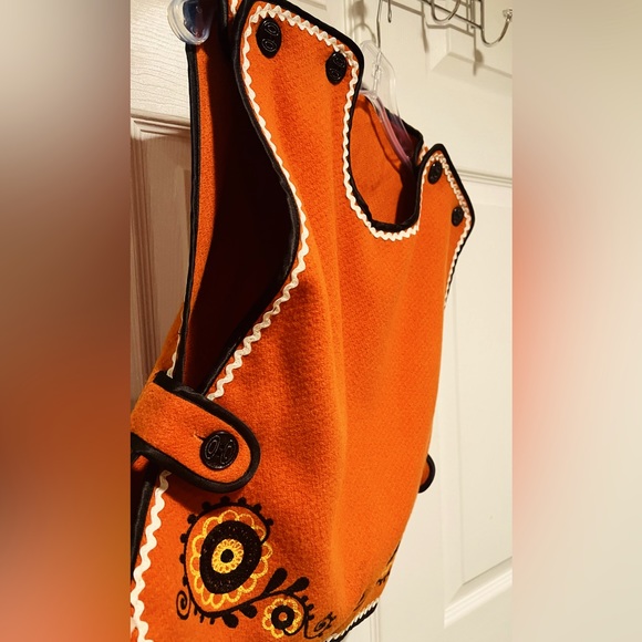 VINTAGE RUSSIAN STYLE KIDS VEST FLORAL ORANGE WOOL EMBROIDERED - Picture 4 of 10